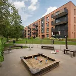 Apartment Sage Stylish By Bookinghost